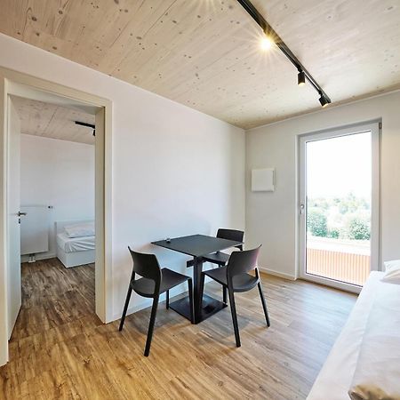 Апарт отель Timber One Boardinghouse Дорфен Экстерьер фото