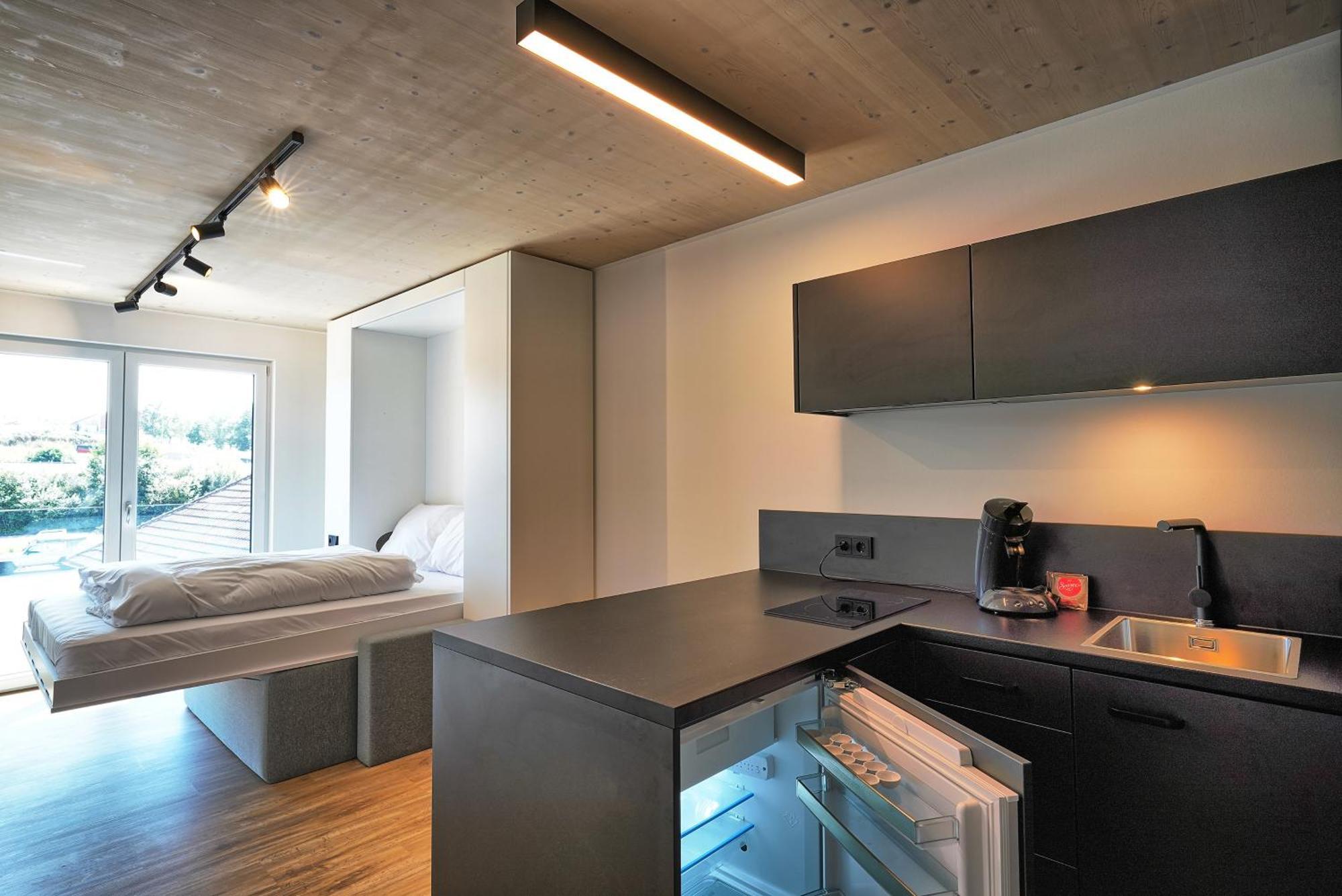 Апарт отель Timber One Boardinghouse Дорфен Экстерьер фото